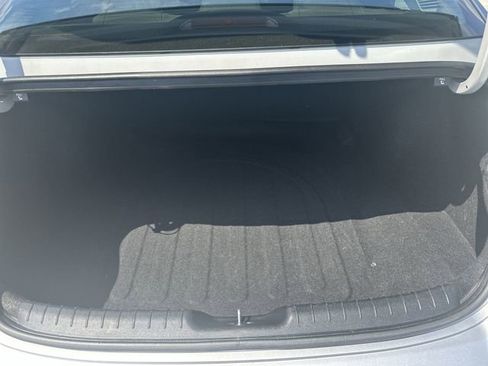 Used 2023 Hyundai Elantra SEL image 28