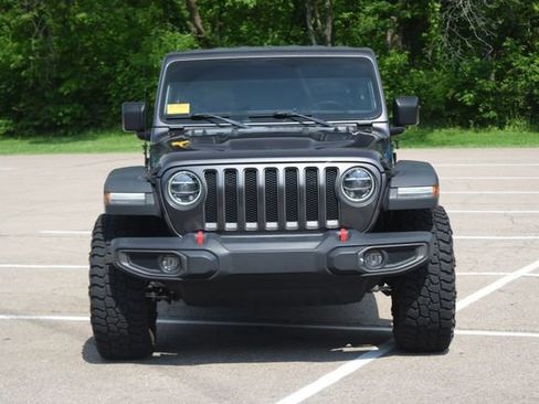Used 2018 Jeep Wrangler Unlimited Rubicon w/ LED Lighting Group AWD/4WD image 21