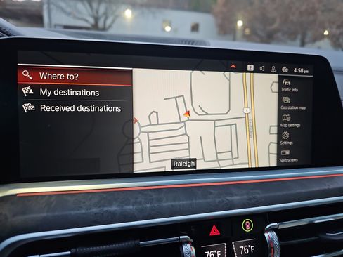 Used 2022 BMW X5 sDrive40i w/ Premium Package image 25