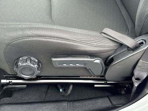 Used 2019 Jeep Wrangler Unlimited Sport S AWD/4WD image 14