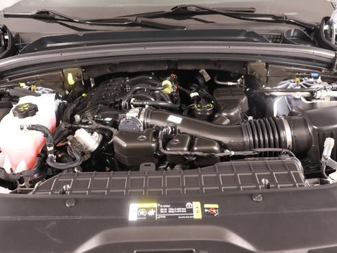 Used 2025 Jeep Grand Cherokee L Summit AWD/4WD image 23