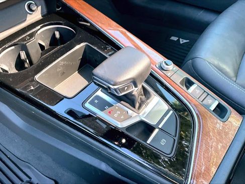 Used 2022 Audi A5 2.0T Premium w/ Convenience Package AWD/4WD image 17