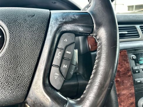 Used 2009 Chevrolet Tahoe LT image 32