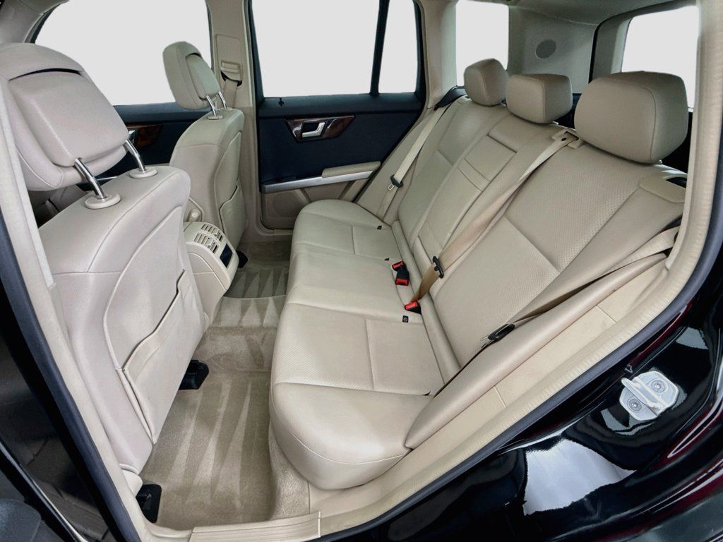 Used 2010 Mercedes-Benz GLK 350 2WD image 18