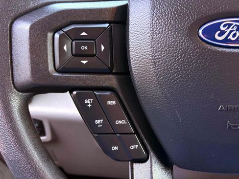 Used 2022 Ford F250 XL w/ STX Appearance Package AWD/4WD image 17