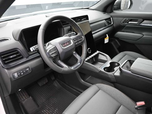 New 2026 GMC Terrain AT4 w/ Convenience Package III image 13