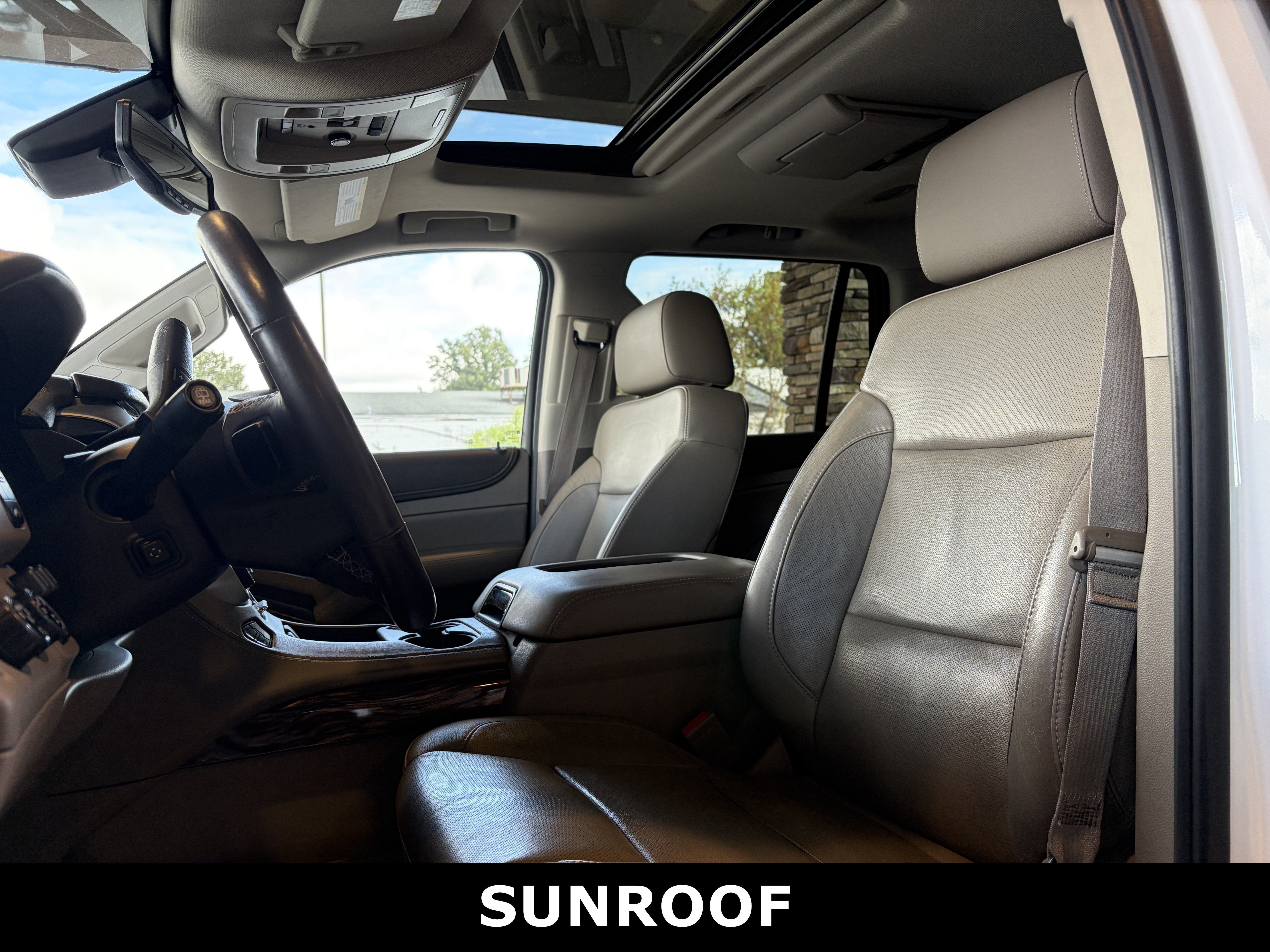 Used 2016 GMC Yukon SLT w/ Open Road Package AWD/4WD image 14