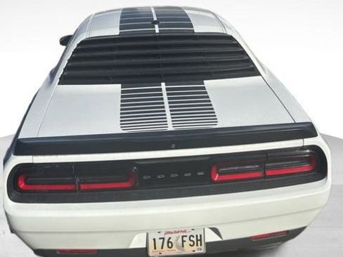 Used 2016 Dodge Challenger R/T w/ Blacktop Package image 9