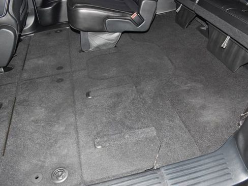 Used 2025 Chrysler Pacifica Select FWD image 27