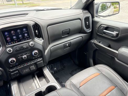 Certified 2022 GMC Sierra 1500 AT4 w/ AT4 Premium Package AWD/4WD image 30