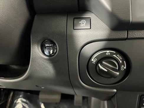New 2026 Nissan Frontier PRO-4X w/ Pro Premium Package AWD/4WD image 28
