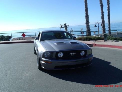 Used 2007 Ford Mustang GT image 31