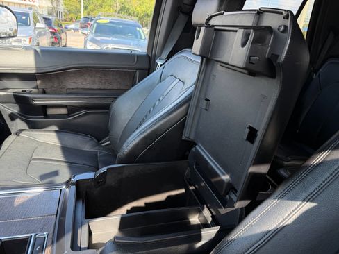 Used 2020 Ford Expedition Max Limited w/ Equipment Group 301A RWD image 31
