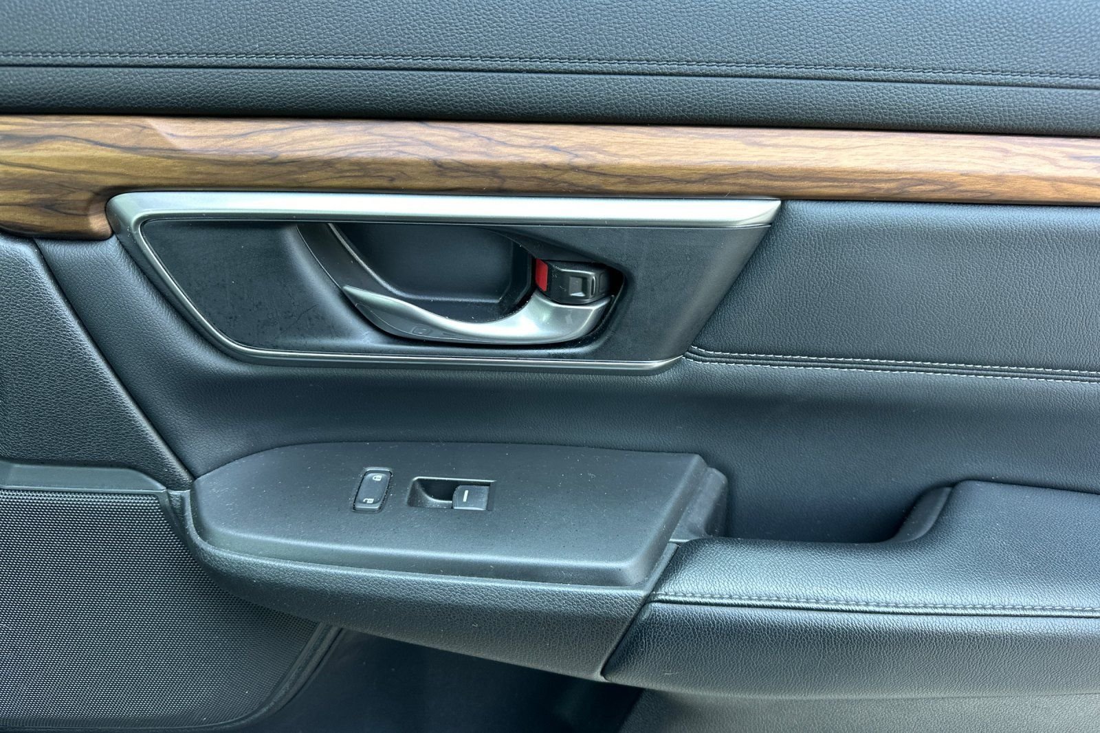 Used 2019 Honda CR-V Touring image 20