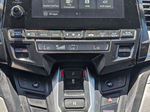 Used 2018 Honda Odyssey EX image 20