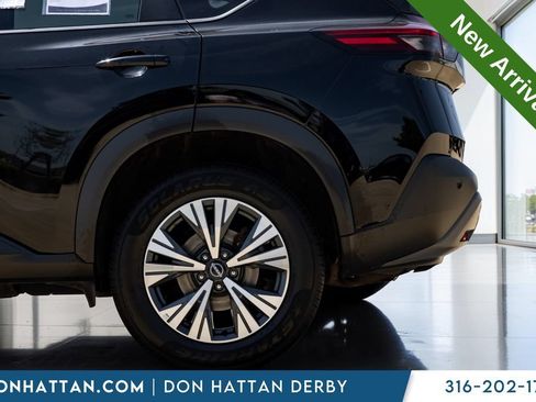 Used 2023 Nissan Rogue SV AWD/4WD image 28