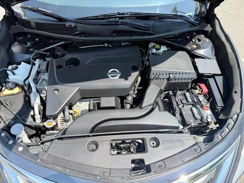 Used 2013 Nissan Altima 2.5 SV w/ 2.5SV Convenience Pkg FWD image 34