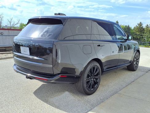 New 2026 Land Rover Range Rover Long Wheelbase SE AWD/4WD image 5