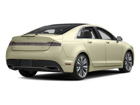 Used 2017 Lincoln MKZ Premiere FWD image 2