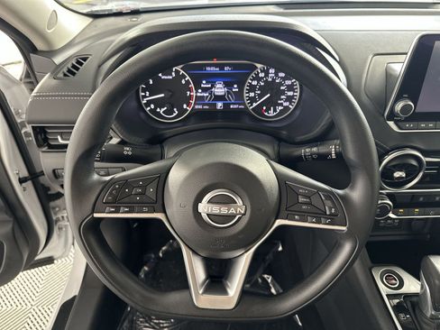 Certified 2025 Nissan Sentra SV FWD image 14