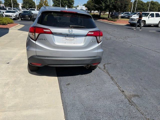 Used 2022 Honda HR-V EX image 4