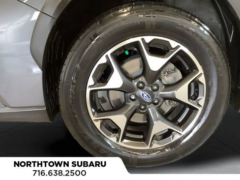 Used 2020 Subaru Crosstrek 2.0i Premium AWD/4WD image 21