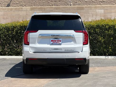 Certified 2023 GMC Yukon XL Denali w/ Advanced Technology Package AWD/4WD image 5