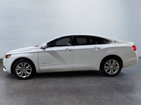 Used 2020 Chevrolet Impala LT image 2