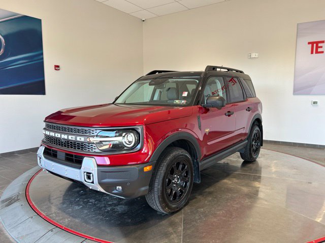 Used 2025 Ford Bronco Sport Badlands AWD/4WD image 3