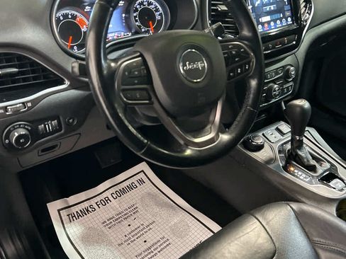 Used 2021 Jeep Cherokee Limited AWD/4WD image 9
