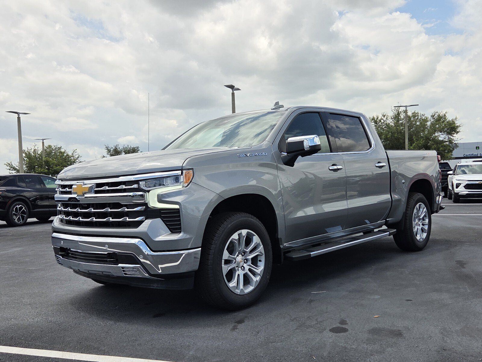 New 2026 Chevrolet Silverado 1500 LTZ w/ Technology Package AWD/4WD image 2