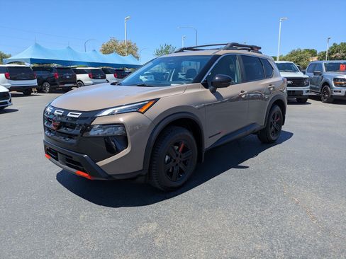 Used 2026 Nissan Rogue SV w/ Rock Creek Premium Package AWD/4WD image 7