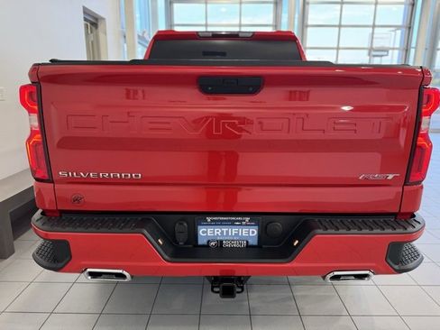 Certified 2021 Chevrolet Silverado 1500 RST w/ Z71 Off-Road Package image 39