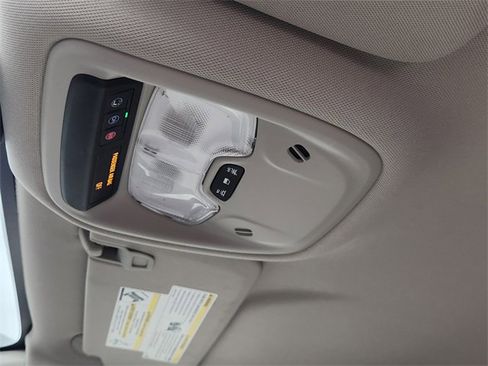 Used 2020 Buick Encore GX Select w/ Sport Touring Package image 25