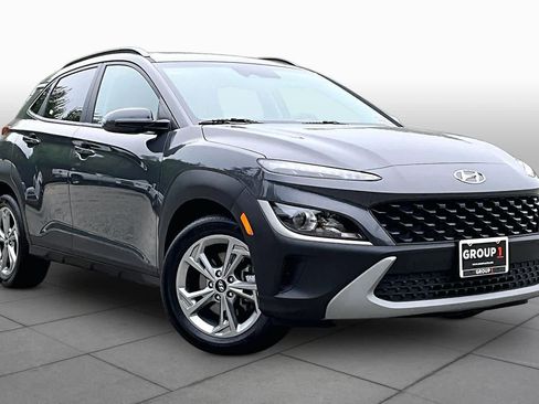 Used 2023 Hyundai Kona SEL w/ Convenience Package AWD/4WD image 4