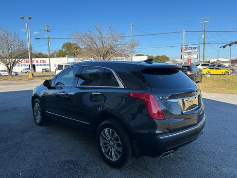 Used 2017 Cadillac XT5 Luxury w/ Driver Awareness Package image 5