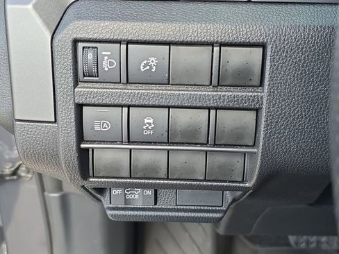 Used 2026 Toyota Tacoma SR5 AWD/4WD image 26
