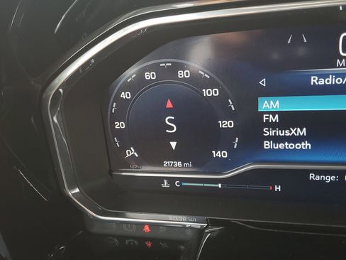 Used 2023 Chevrolet Silverado 1500 ZR2 w/ Technology Package image 24