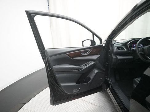 Used 2023 Subaru Ascent Touring image 29