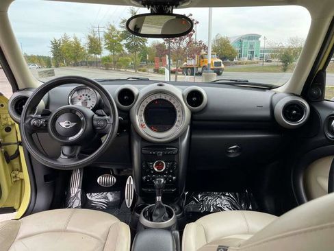 Used 2012 MINI Cooper Countryman S image 8