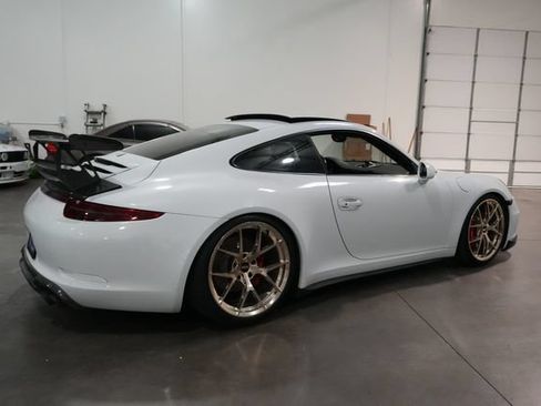 Used 2015 Porsche 911 Carrera 4S AWD/4WD image 6