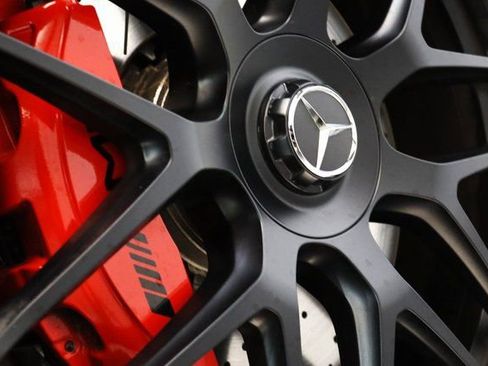 Used 2024 Mercedes-Benz GLE 63 AMG S image 17