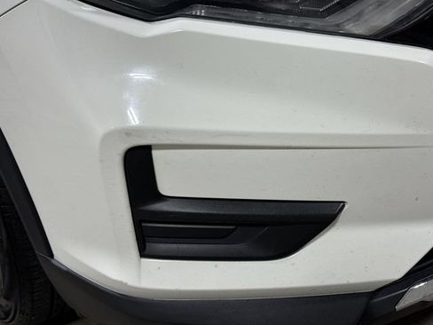 Used 2017 Nissan Rogue SV FWD image 29