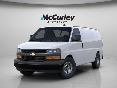 New 2025 Chevrolet Express 2500 w/ Driver Convenience Package RWD image 32