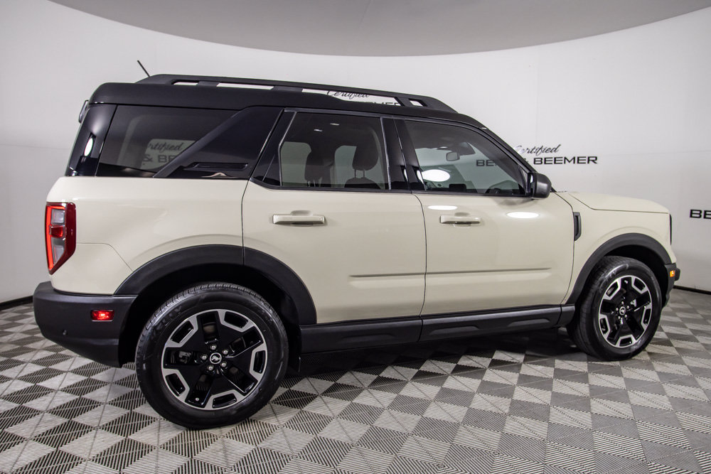 Used 2024 Ford Bronco Sport Outer Banks w/ Tech Package AWD/4WD image 10