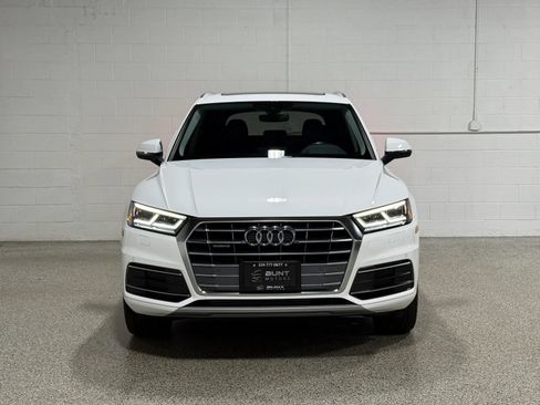 Used 2018 Audi Q5 2.0T Premium Plus w/ Premium Plus Package AWD/4WD image 3
