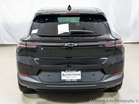 New 2026 Chevrolet Equinox EV LT image 6
