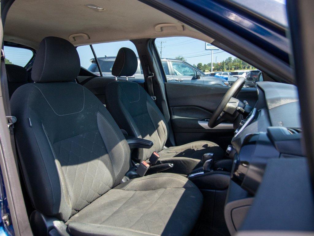 Used 2020 Nissan Kicks SV FWD image 21