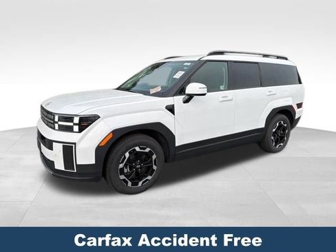 Used 2025 Hyundai Santa Fe SEL image 3