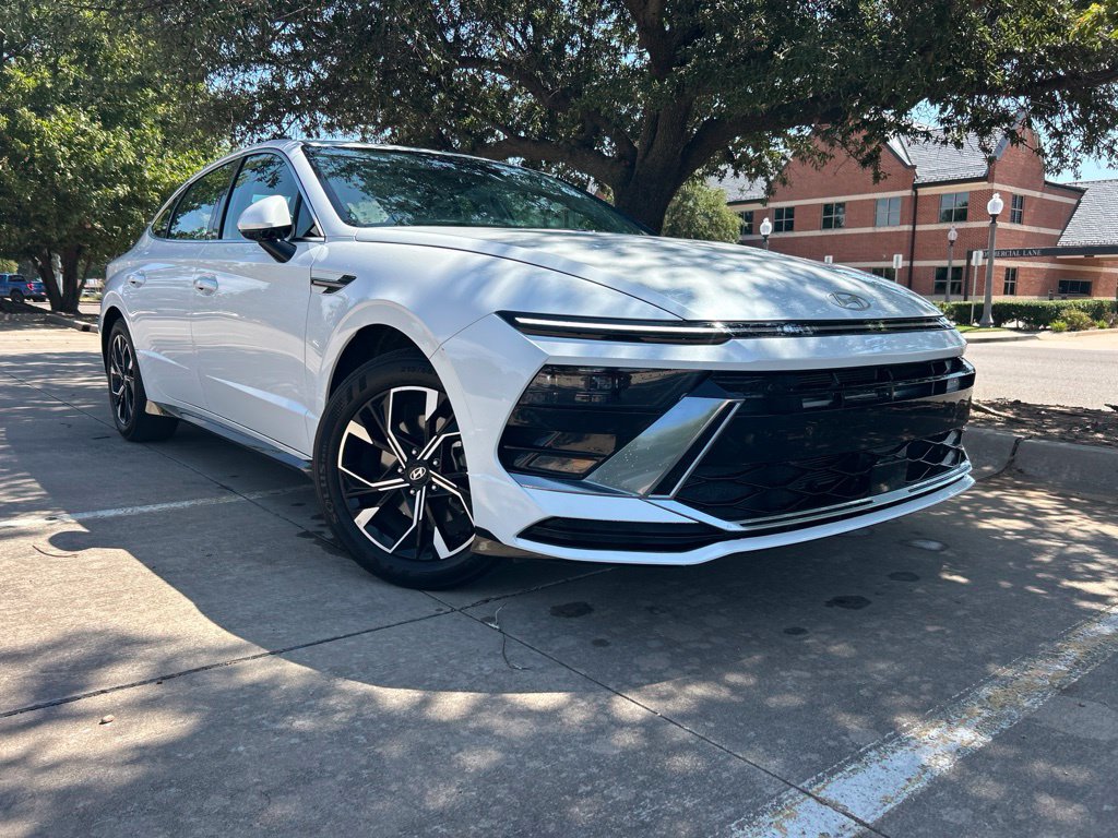 Certified 2025 Hyundai Sonata SEL FWD image 8